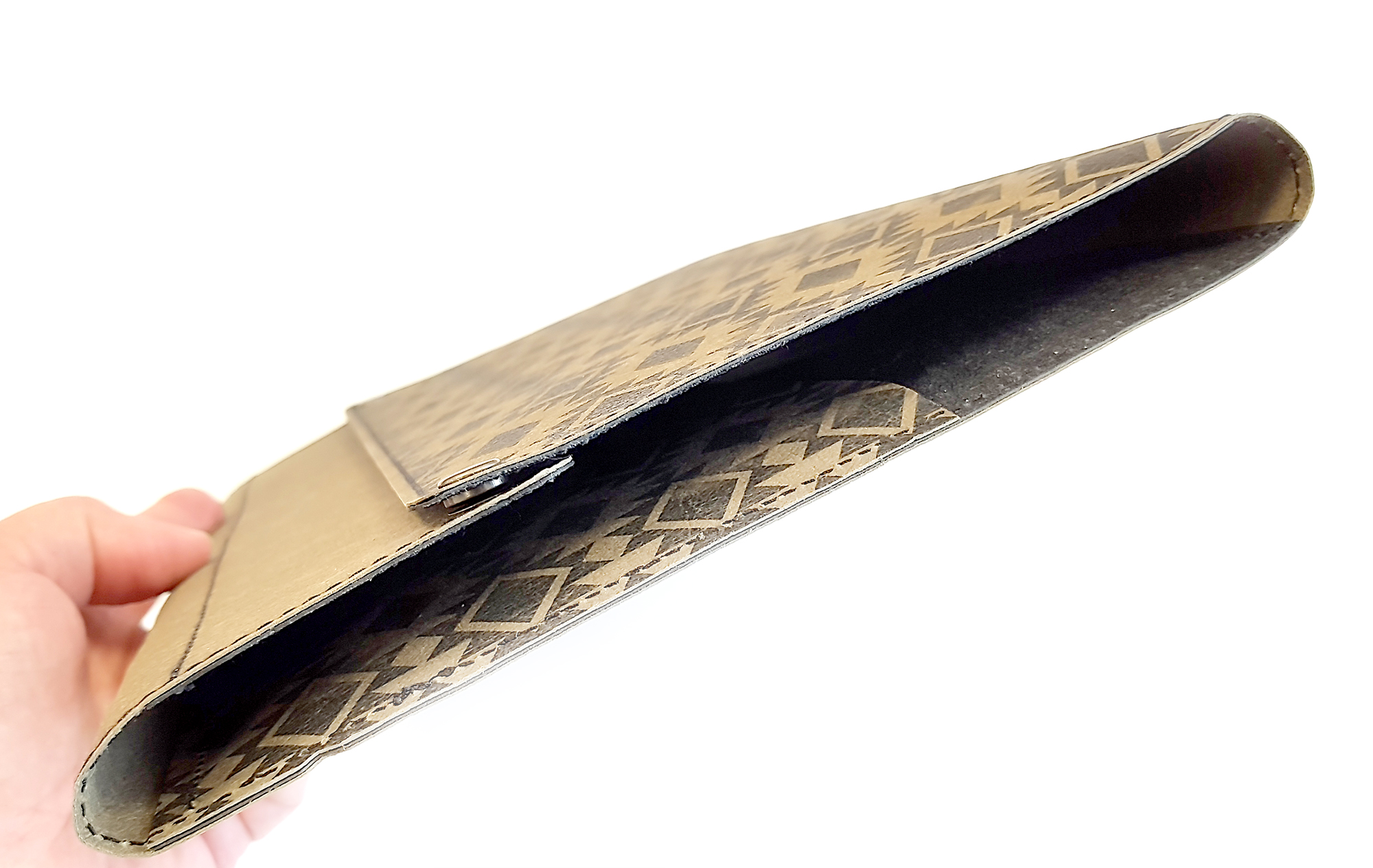 Husa tableta cu buzunare multifunctionale, notes si pix din materiale reciclate - Olive