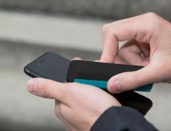 Accesoriu telefon 3 in 1 - Screen Cleaner - mai multe culori thumbnail